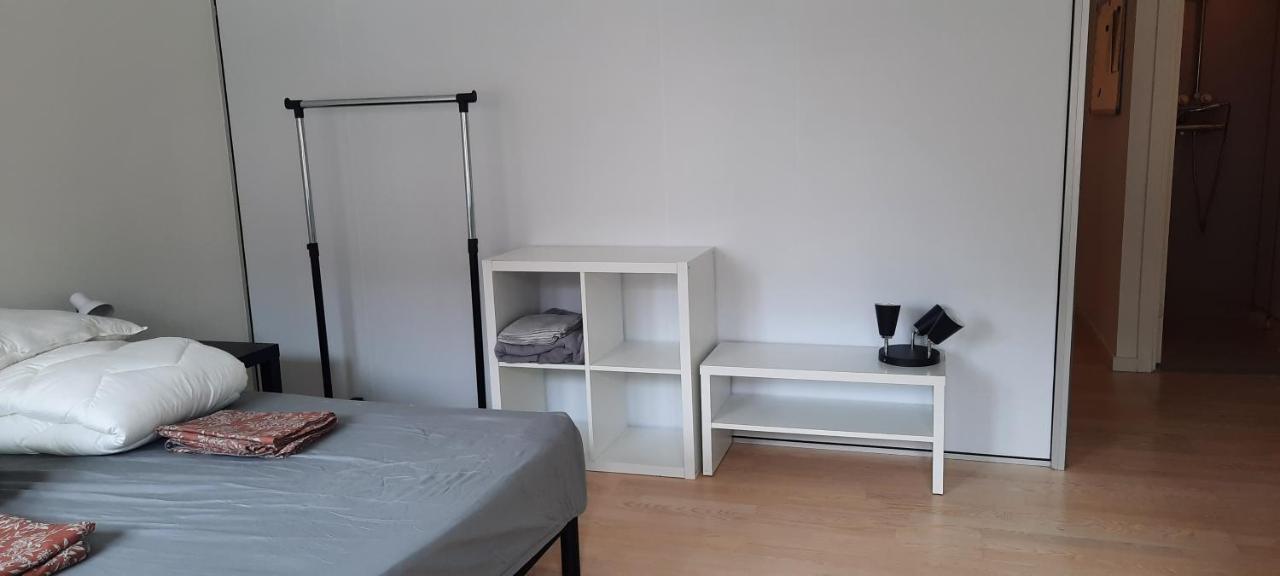 Private Room In A Shared Apartment Odense Kültér fotó